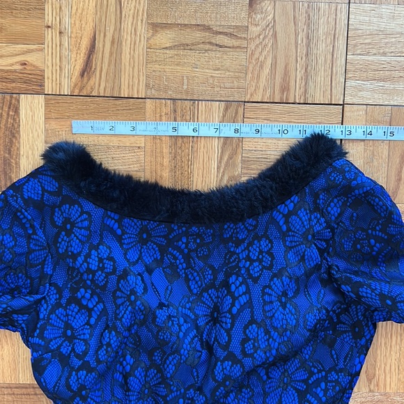 💕Tatyana Cobalt Blue Floral Intarsia w Faux Fur Trim M EUC💕 - Picture 9 of 12